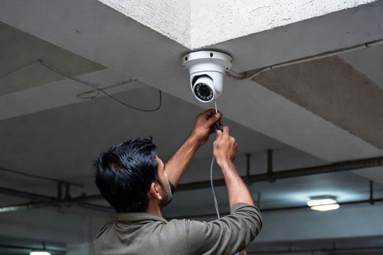 Interactive Displays & Professional Displays